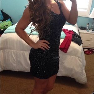 Black sequins dress